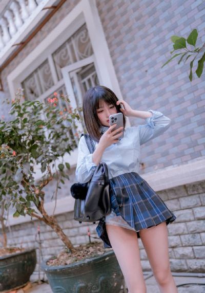 台湾久久三级婷婷五月_超清电影完整版在线观看