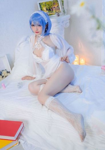 黄色免费美女网站_HD完整在线观看
