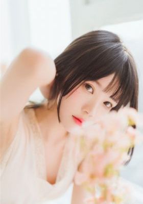 夏季短袖袖大看到内衣_DVD电影完整版在线观看