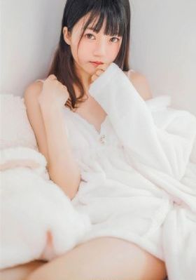 把同性闺蜜摸出水了gl_HD动漫免费观看